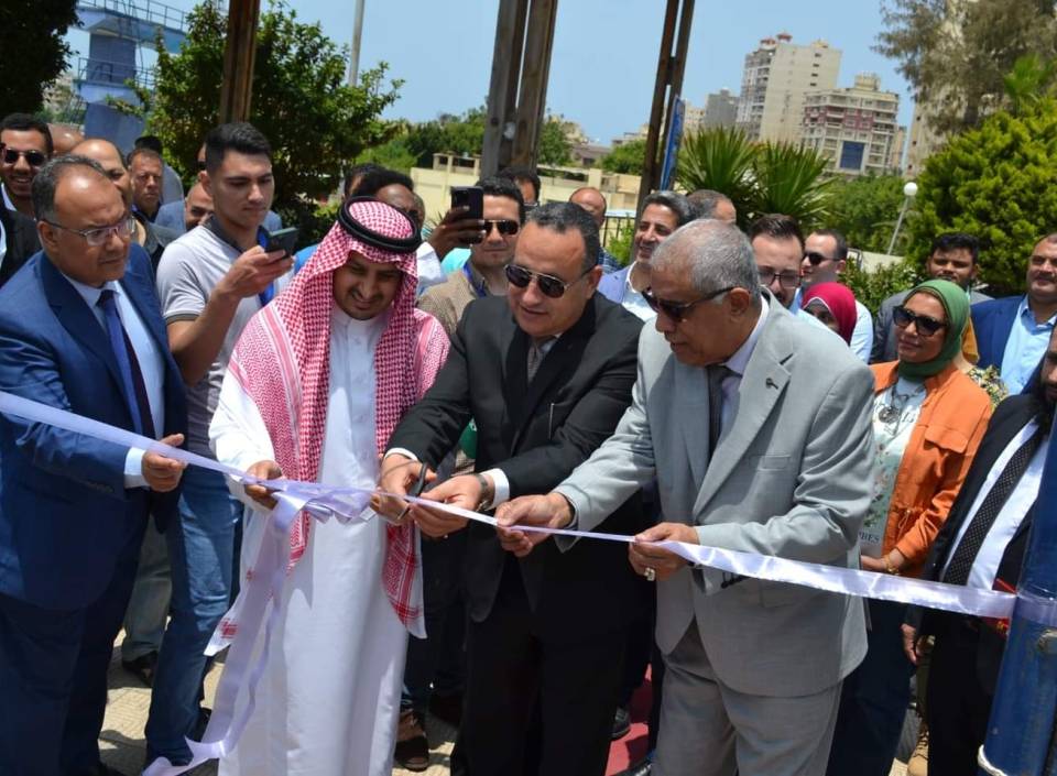 رئيس جامعة الإسكندرية يفتتح معرض التراث الثقافي للجاليات والطلاب الوافدين بجامعة الإسكندرية بحضور 16 جالية من مختلف دول العالم 